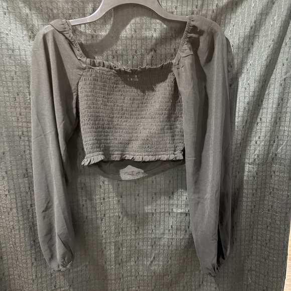 Altar'd State Black Ruched Blouse - Picture 4 of 4